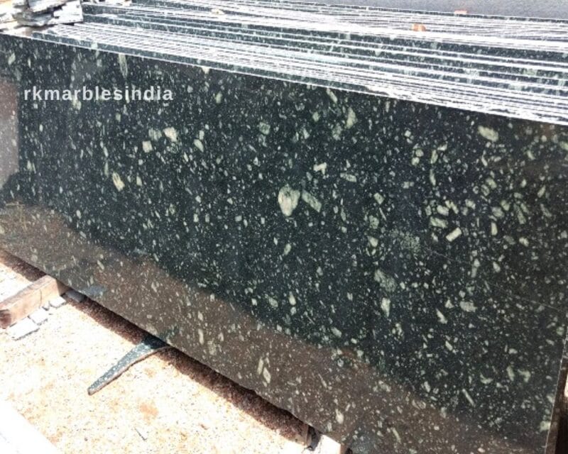 Pista Green Granite