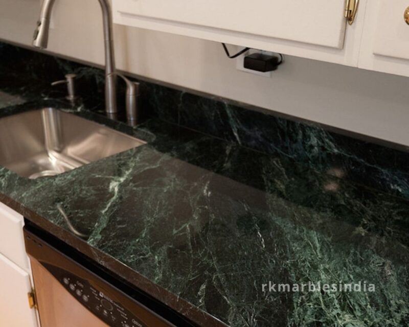 Spider Green Marble Tiles